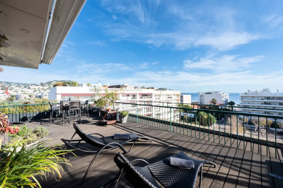 Duplex Residence a Rooftop Sea View - Palm Beach