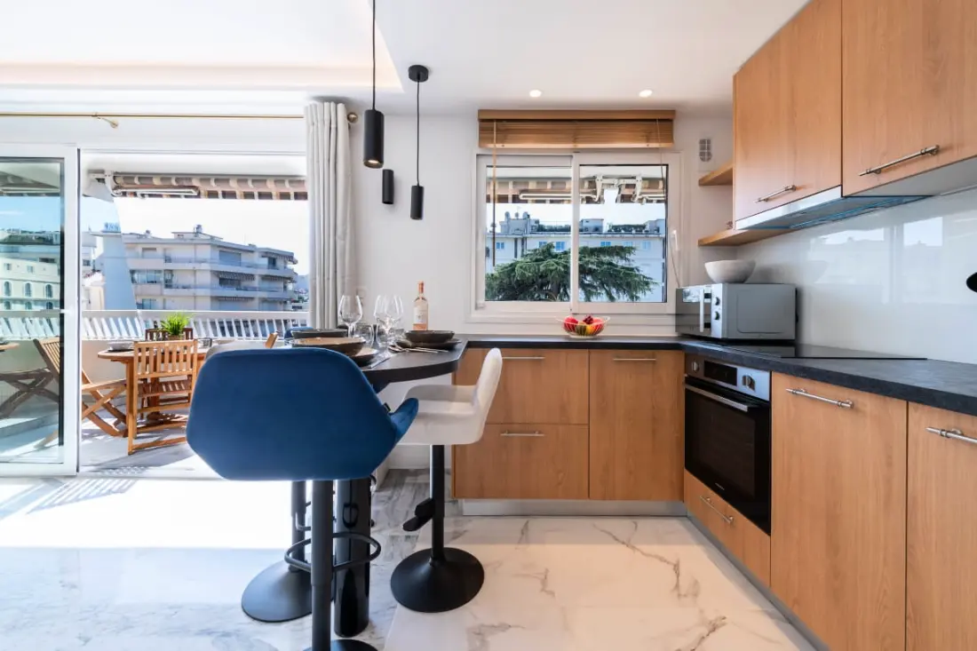 Residence Grand 2p felújított terasz szív Cannes