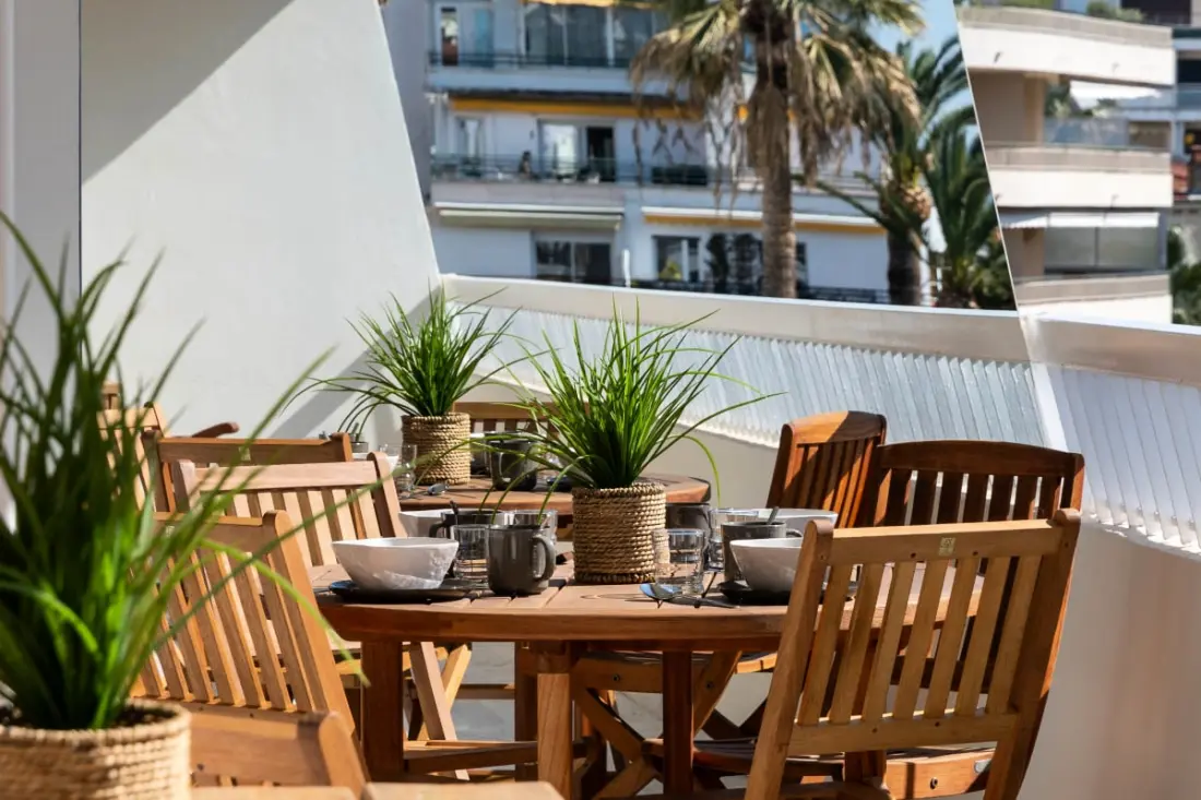 Residence Grand 2p felújított terasz szív Cannes