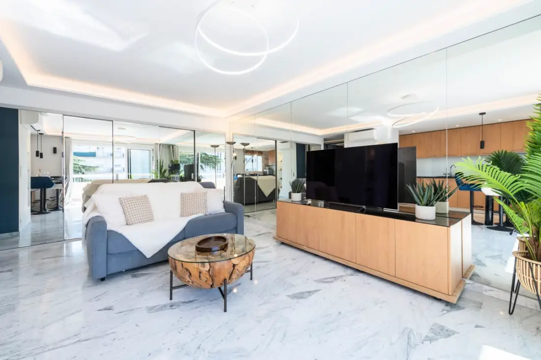 Residence Grand 2p felújított terasz szív Cannes