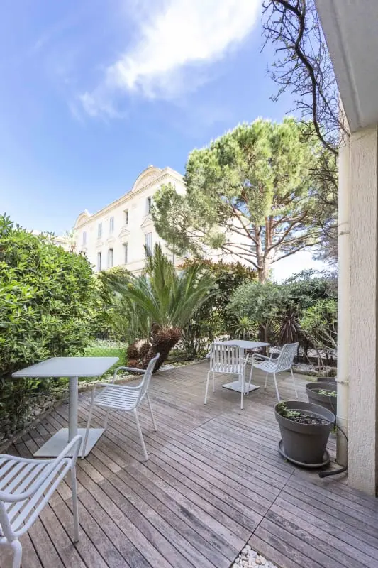 Residence Petit Paradis Cannes Center úszómedencével és parkkal ❤villa Le Lys❤