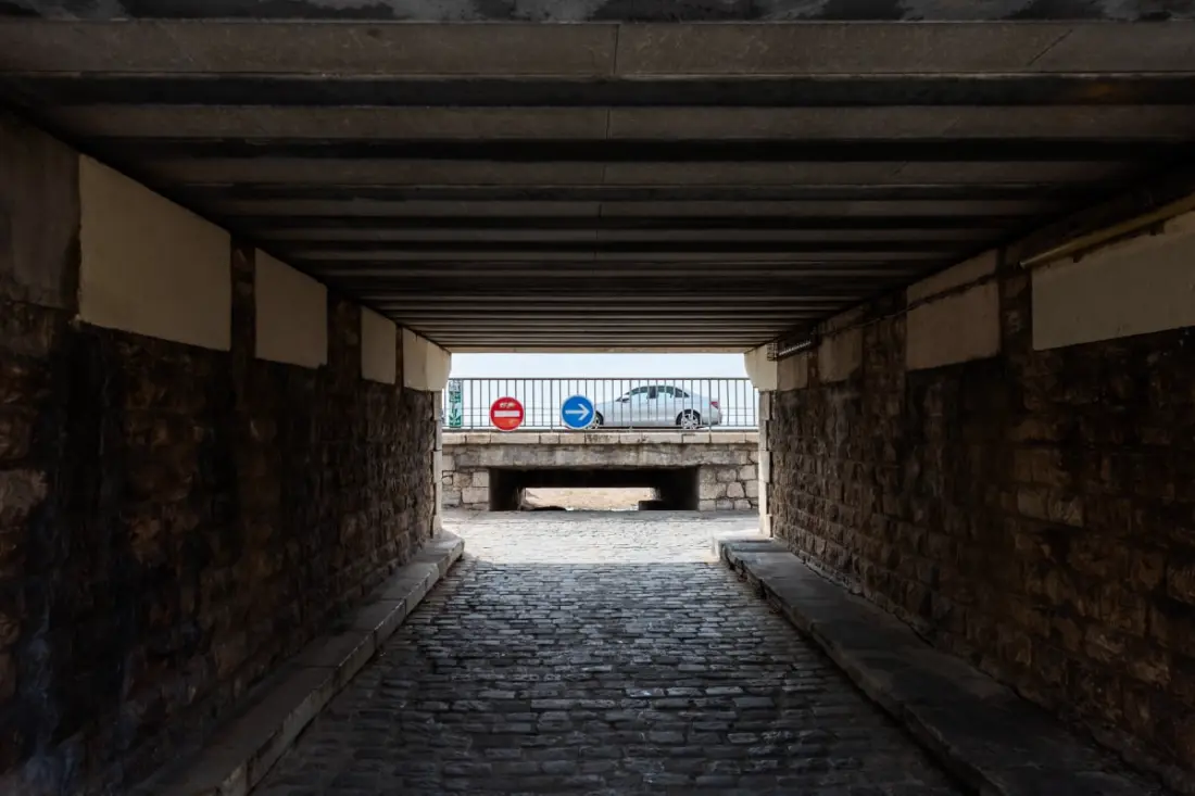 Ritka tartózkodás! 3p Medence, strandok és parkoló