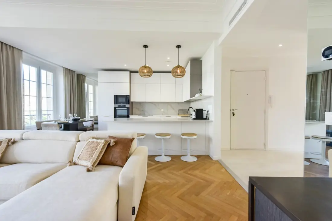 Residence Rare 4p Állandó közeli ciszett