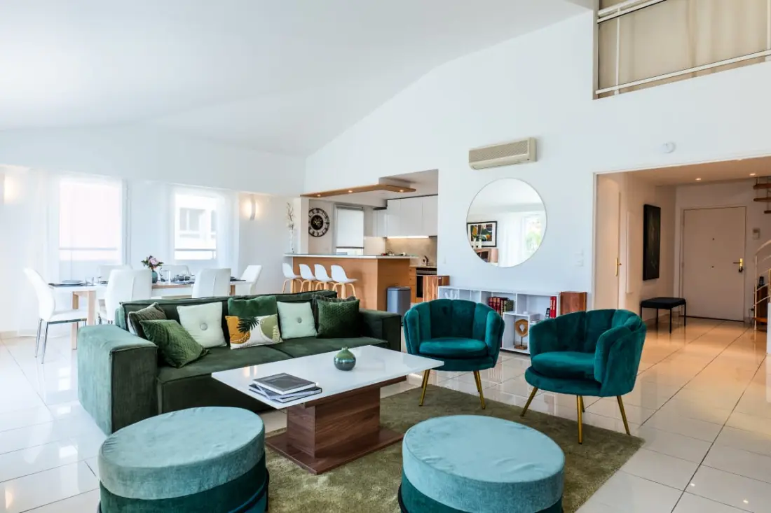Ritka tartózkodás! Rooftop 120m2 5min a központ lábához