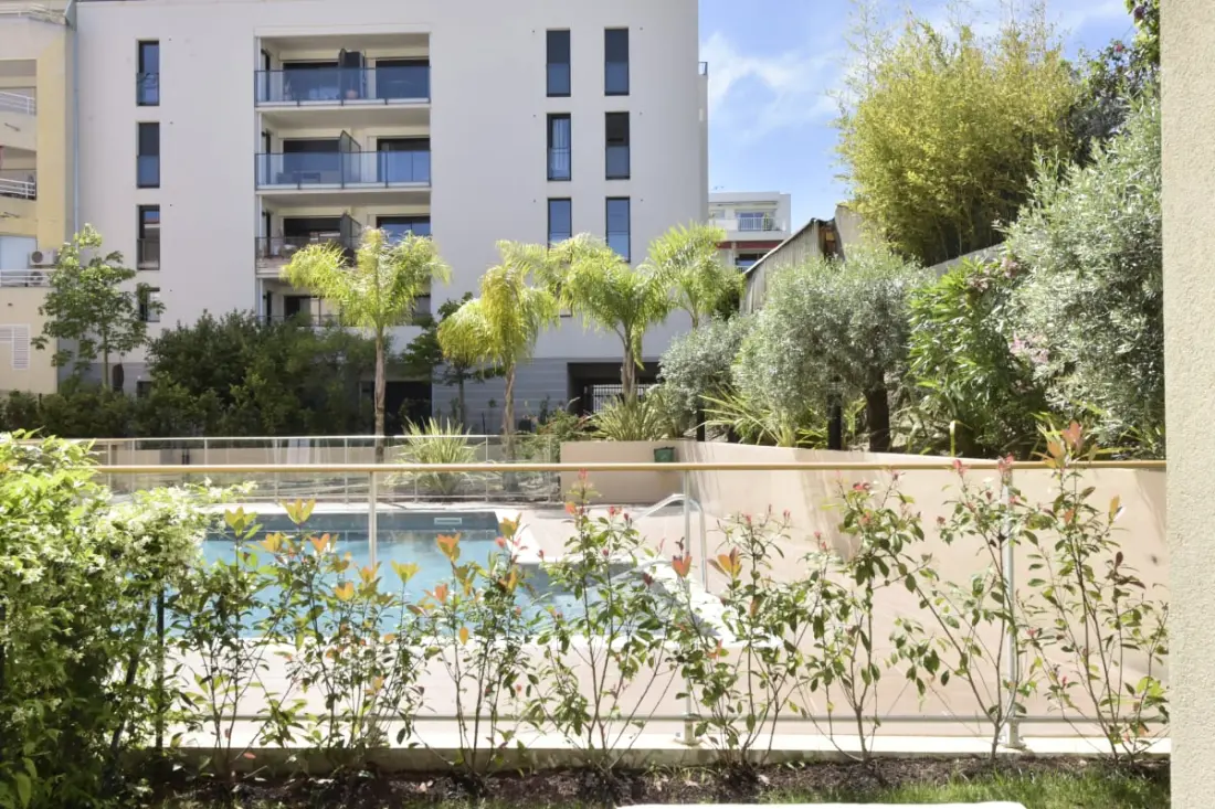 Résidence Rez-de-jardin Palm Beach, úszómedence, strandok à Pied