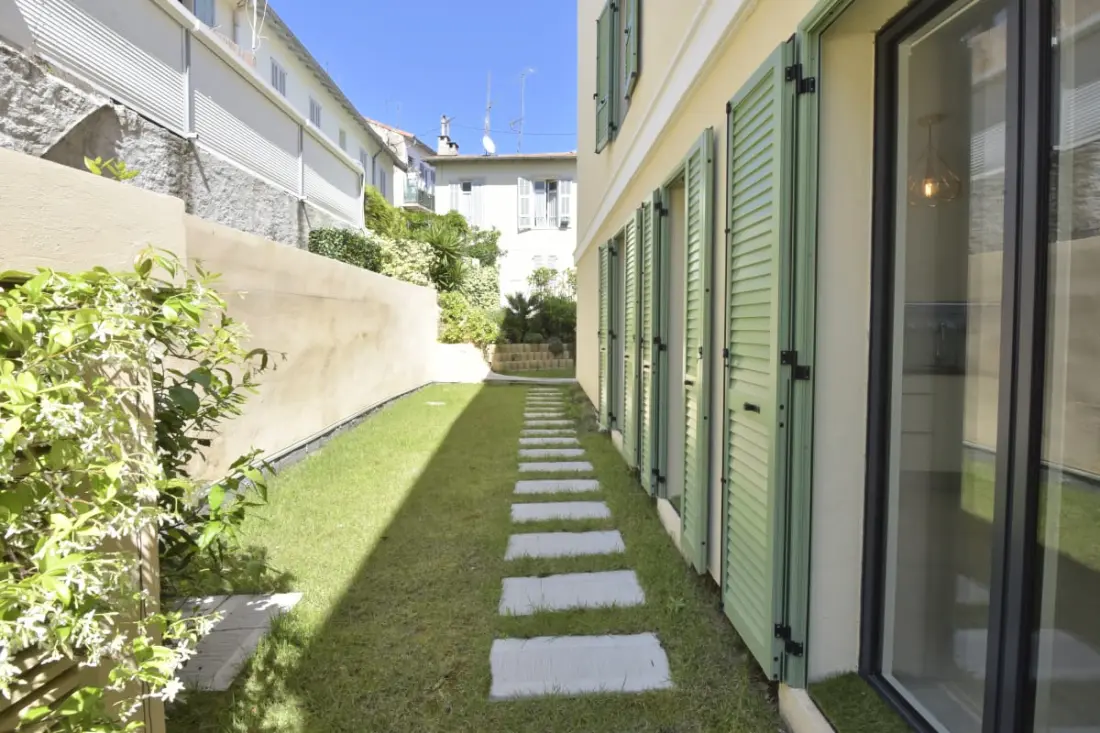 Résidence Rez-de-jardin Palm Beach, úszómedence, strandok à Pied