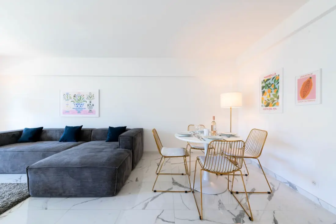 Tágas lakóhely 3p Residence úszási medencével