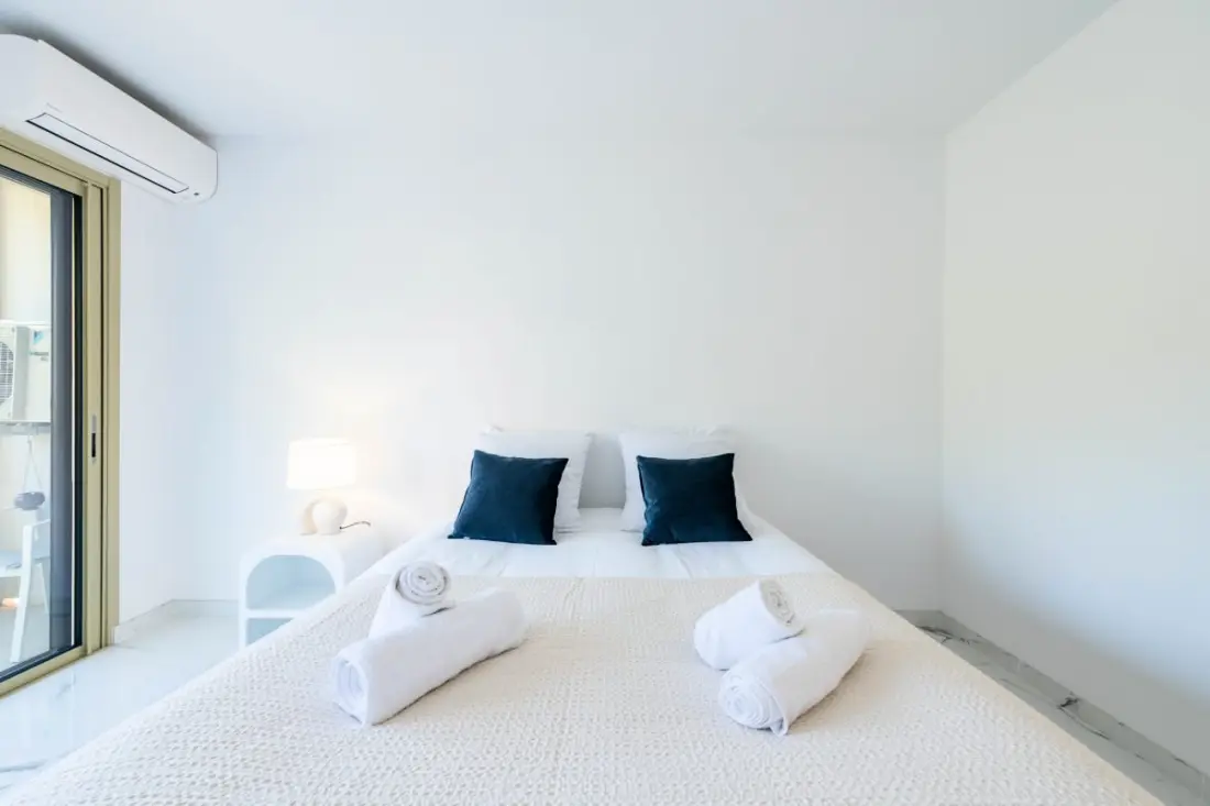 Tágas lakóhely 3p Residence úszási medencével