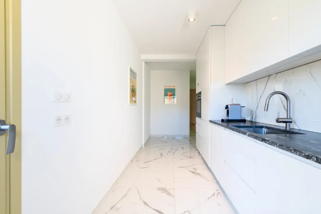 Tágas lakóhely 3p Residence úszási medencével
