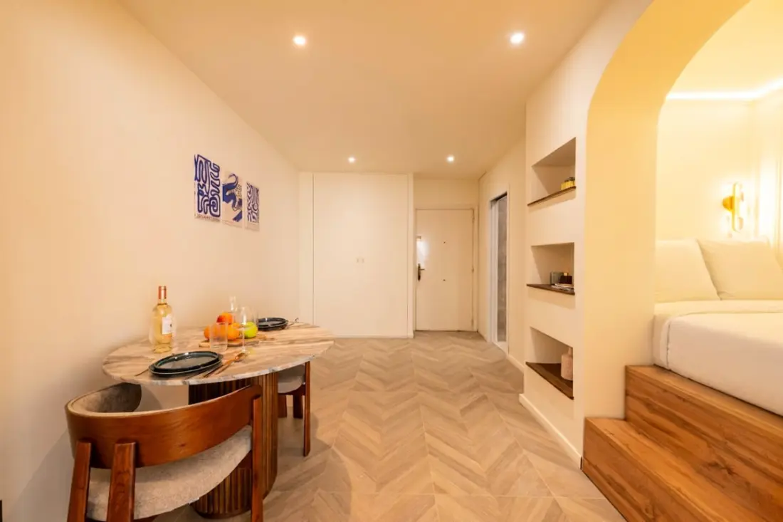 Tipikus Studio Residence - Cannes California