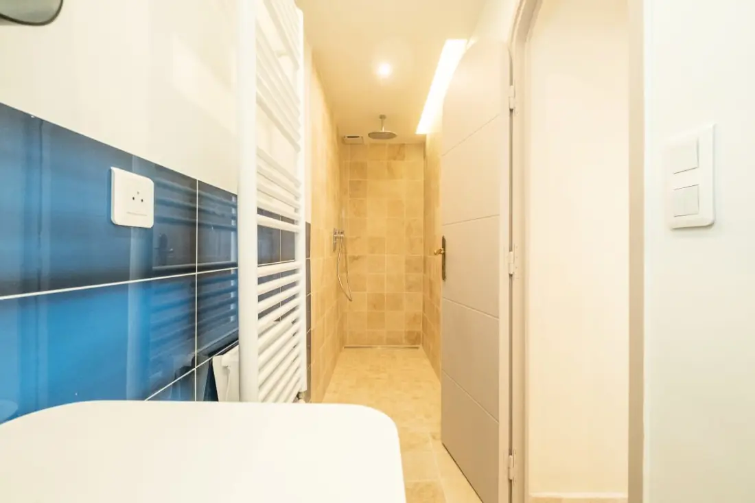 Residence Superb Villa with Pool & Szauna