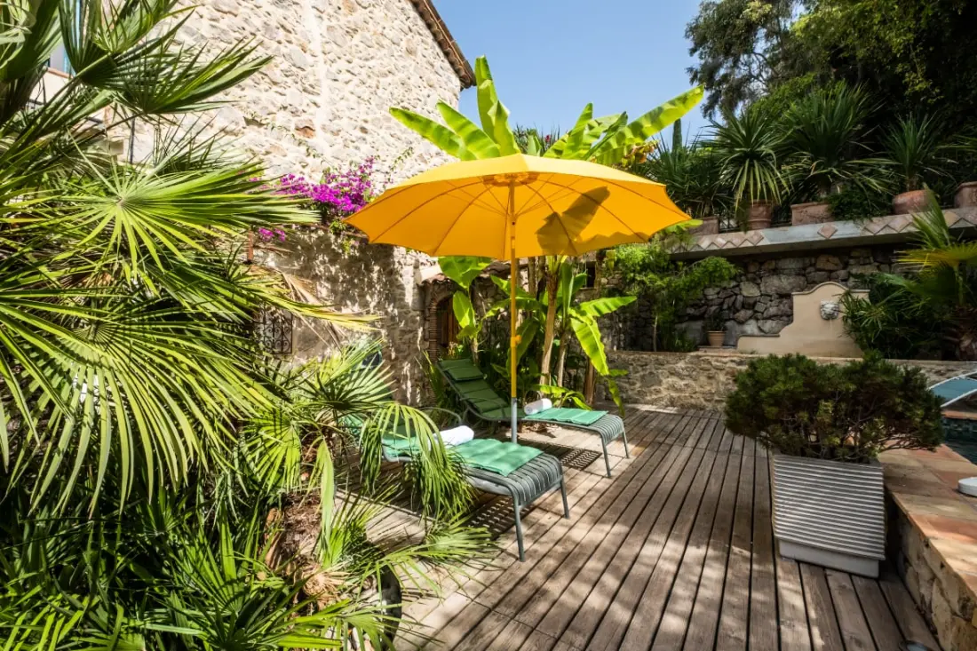 Residence Superb Villa with Pool & Szauna