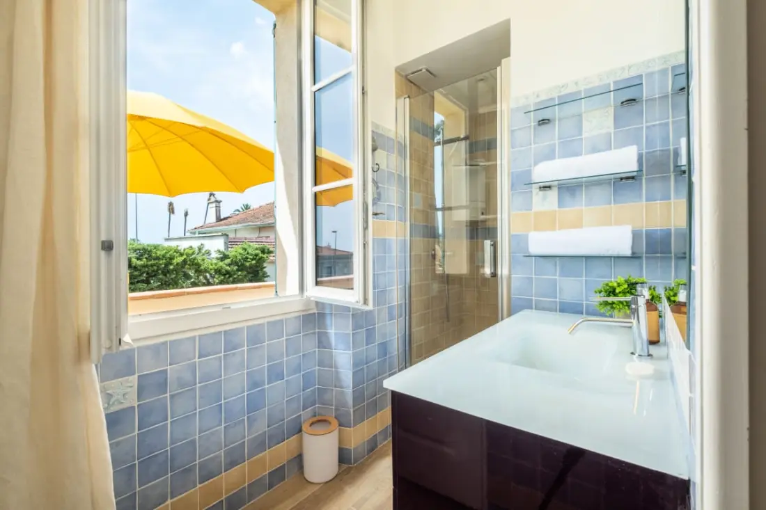 Residence Superb Villa with Pool & Szauna