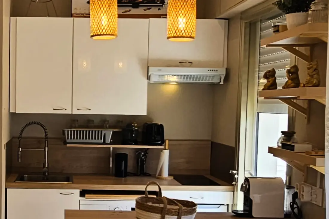 Bright Studio a Terrace-val Cannes-ban