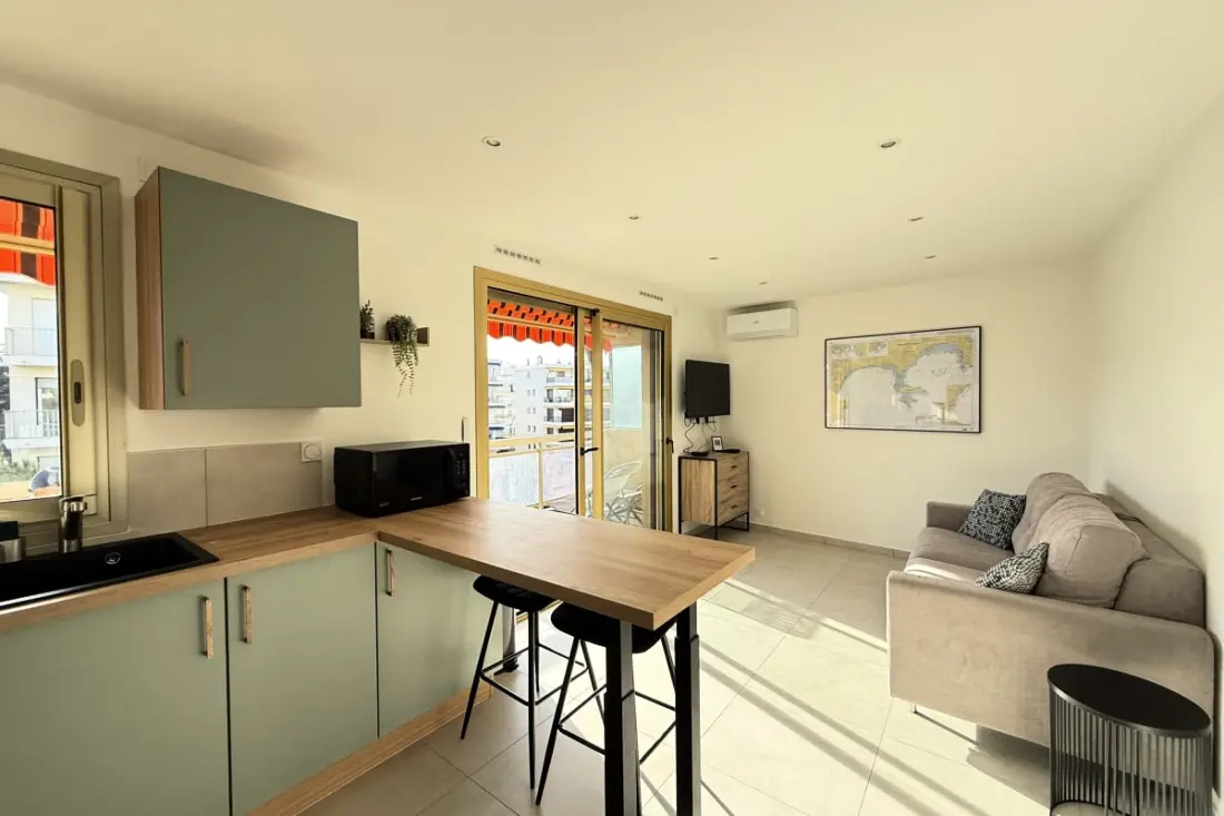 Studio Modern és fényes 2 lépés strandok
