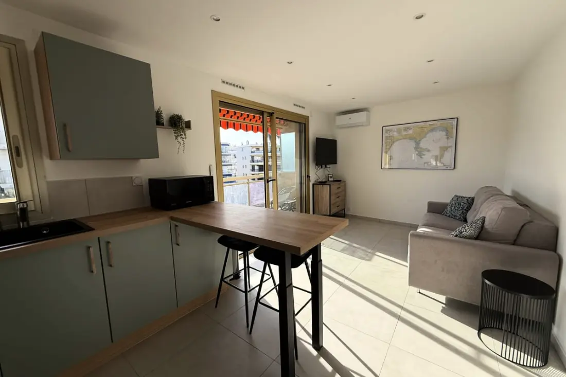 Studio Modern és fényes 2 lépés strandok