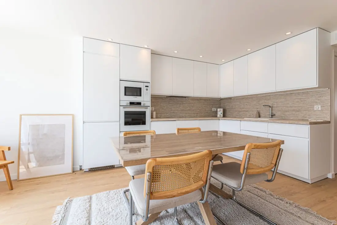 Kiváló, teljesen felújított 2 hálószobás apartman Cannes központjában