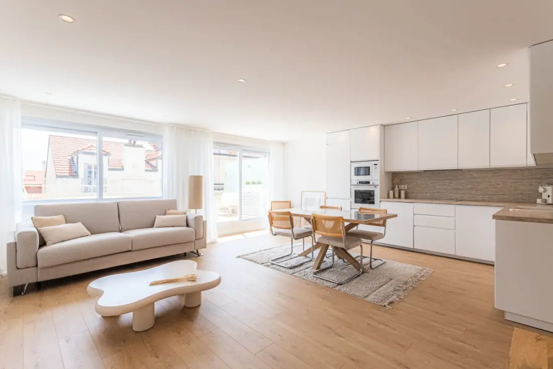 Kiváló, teljesen felújított 2 hálószobás apartman Cannes központjában