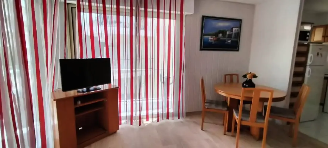 T3 tágas 60 M2 közel Cannes Beach
