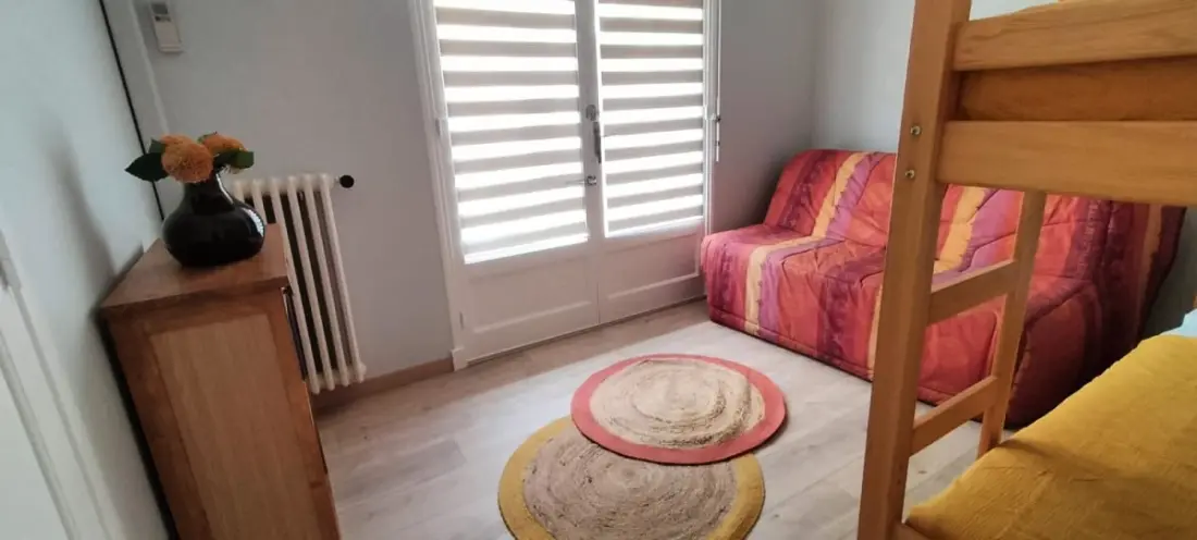 T3 tágas 60 M2 közel Cannes Beach