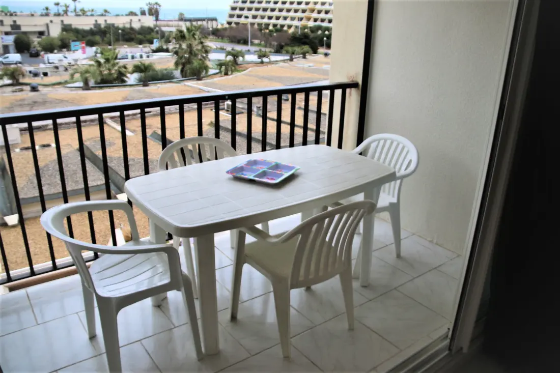 HELIOPOLIS NATURIST Residence