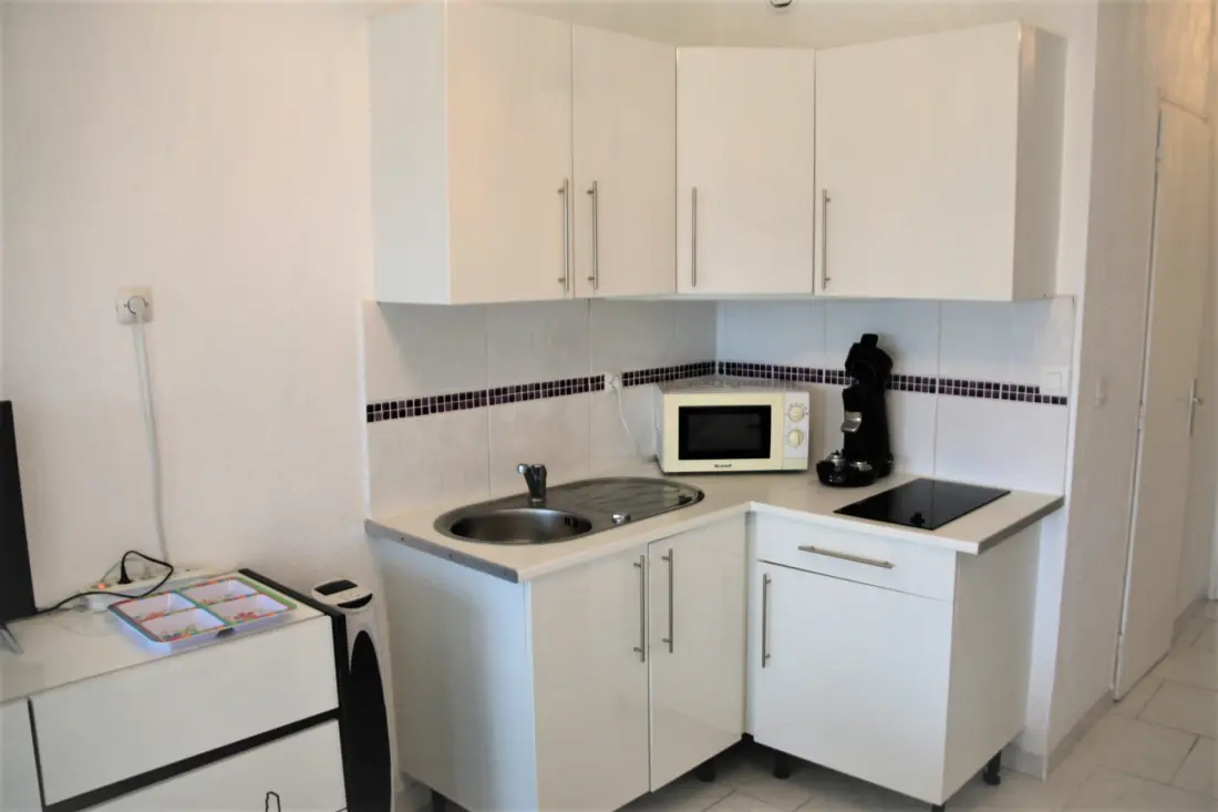 HELIOPOLIS NATURIST Residence