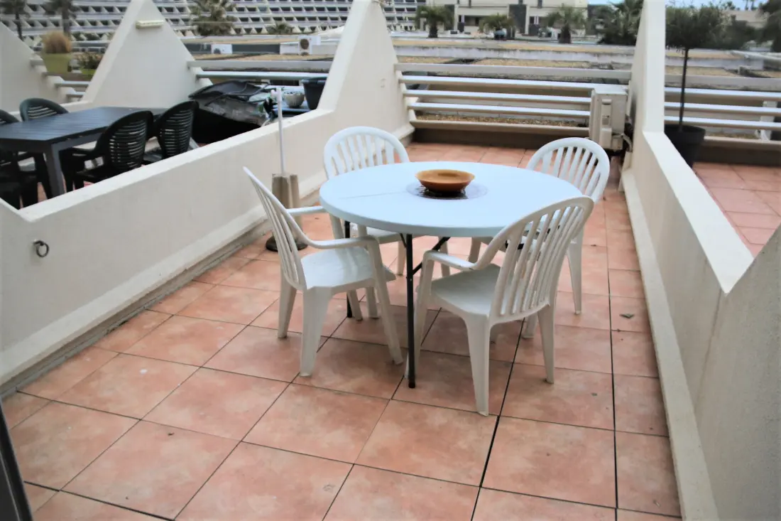 HELIOPOLIS NATURIST Residence
