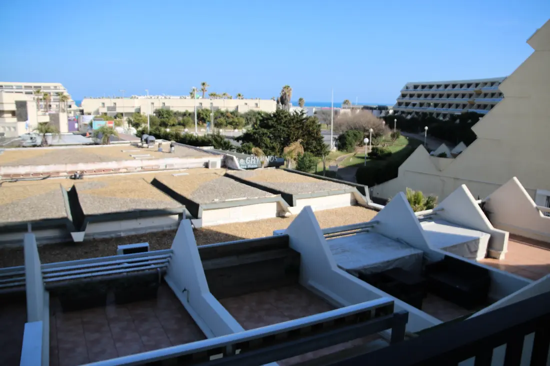 HELIOPOLIS NATURIST Residence