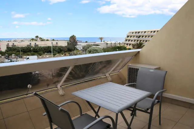 HELIOPOLIS NATURIST Residence