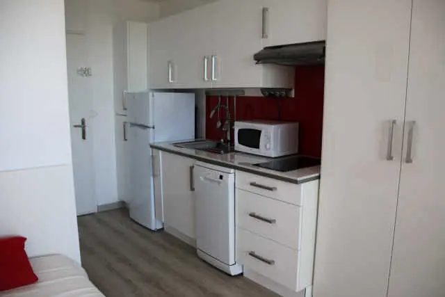 HELIOPOLIS NATURIST Residence