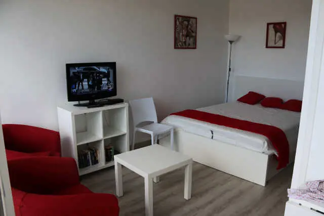 HELIOPOLIS NATURIST Residence
