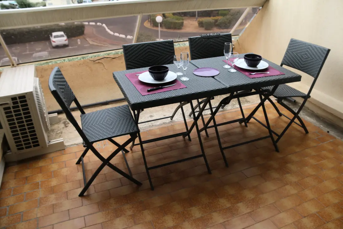 HELIOPOLIS NATURIST Residence