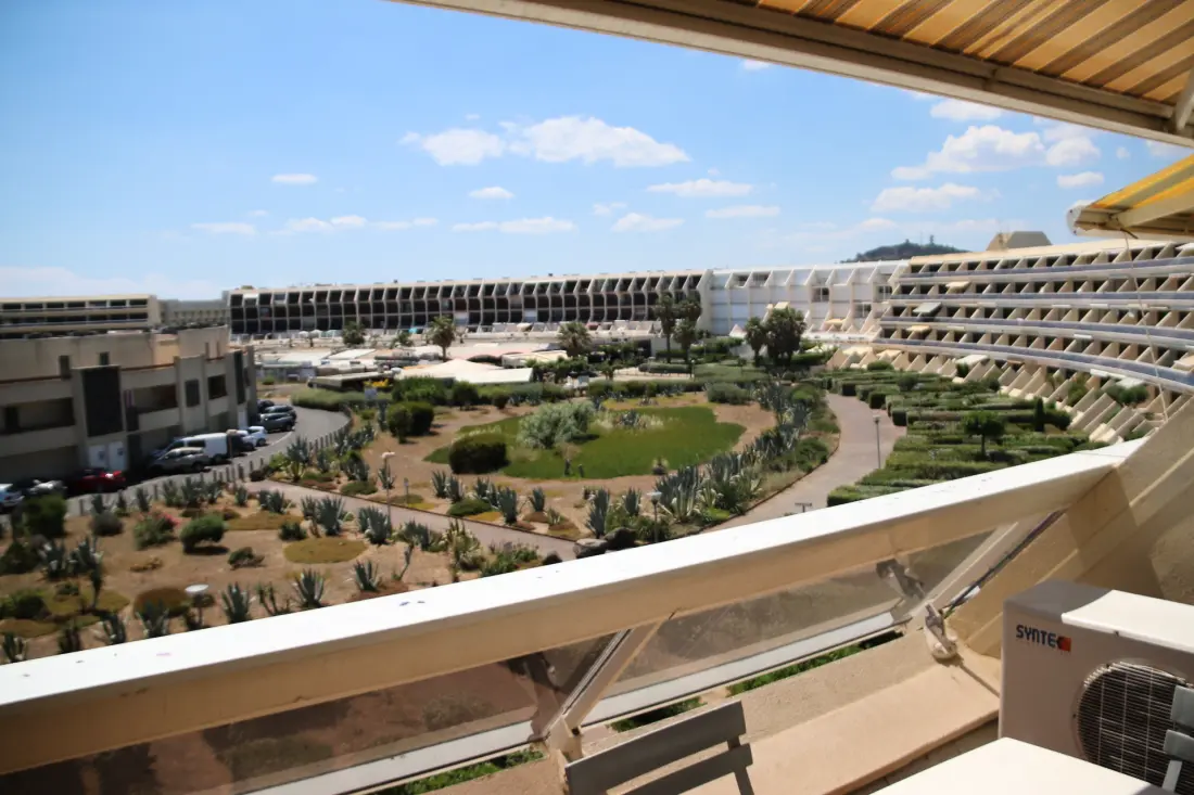 HELIOPOLIS NATURIST Residence