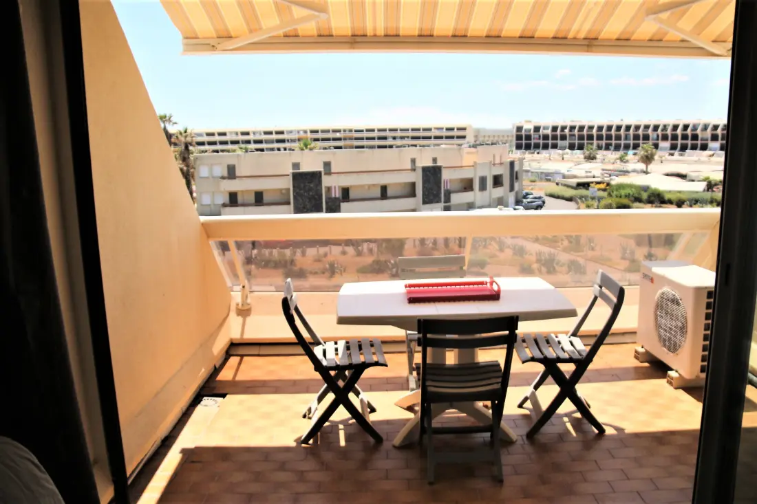 HELIOPOLIS NATURIST Residence