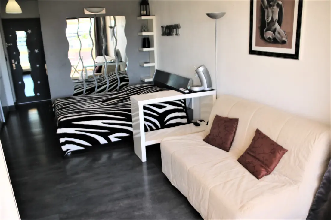 HELIOPOLIS NATURIST Residence