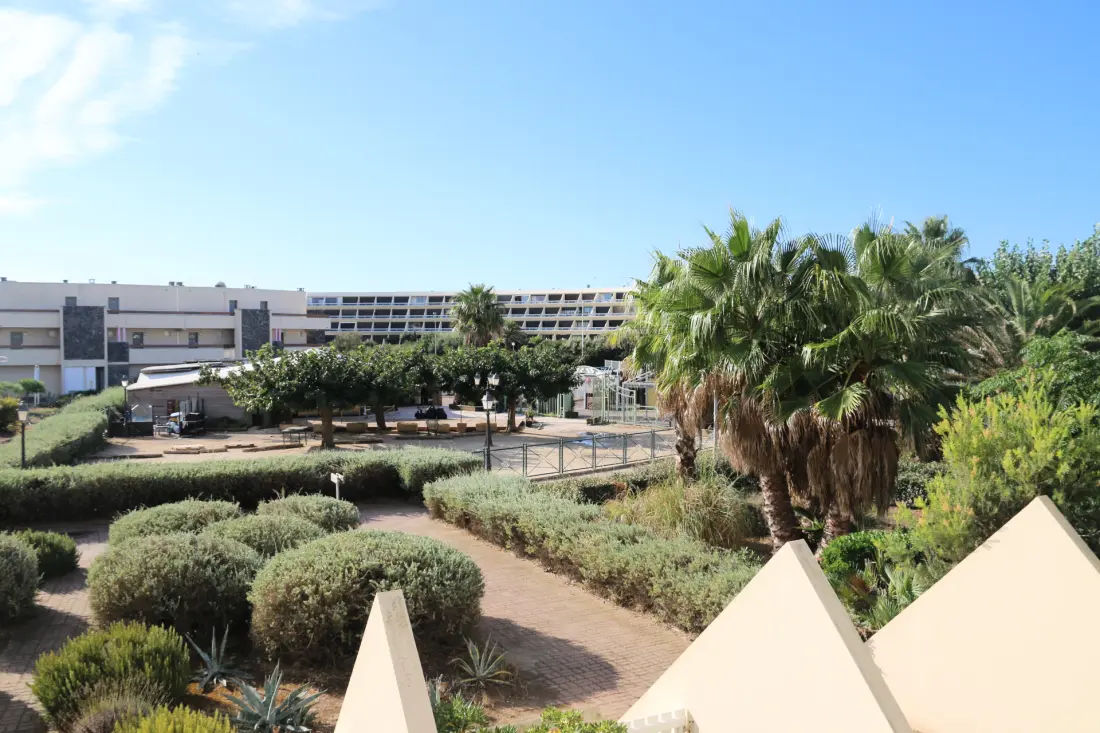 HELIOPOLIS NATURIST Residence