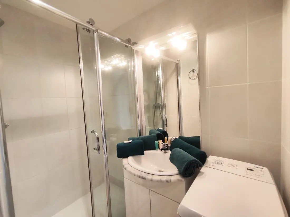 HELIOPOLIS NATURIST Residence