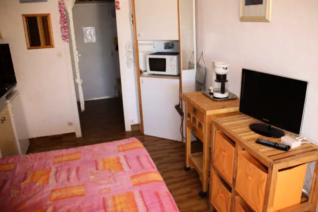 HELIOPOLIS NATURIST Residence