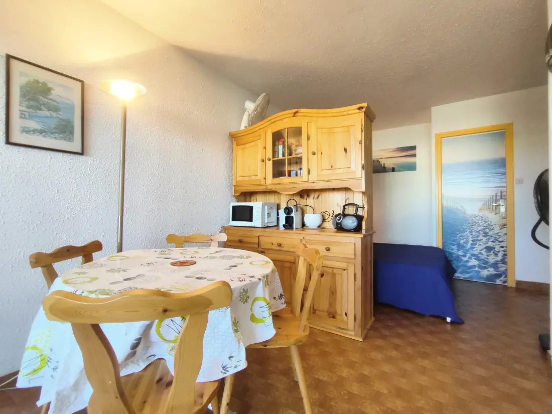 HELIOPOLIS NATURIST Residence