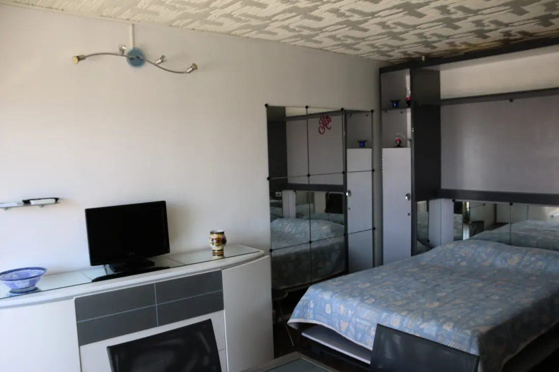 HELIOPOLIS NATURIST Residence