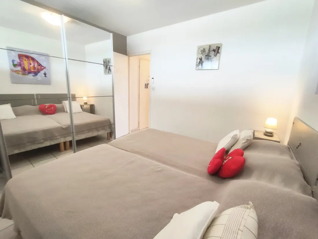 HELIOPOLIS NATURIST Residence