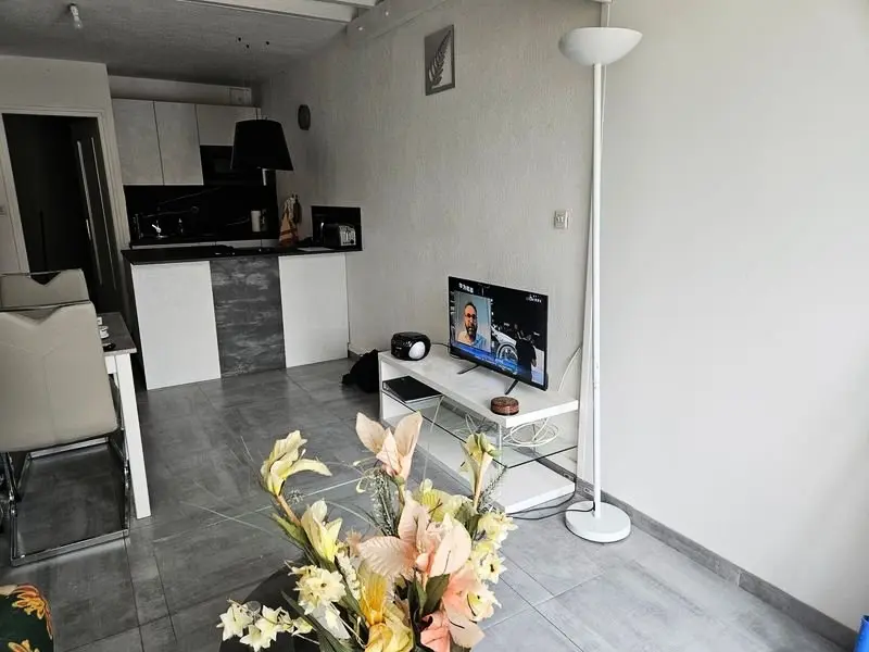 Heliovillage lakhely