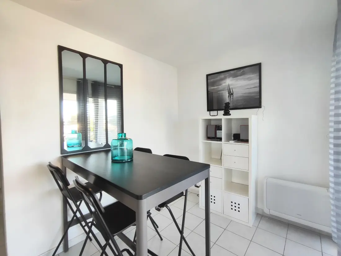 NATURA BEACH Residence