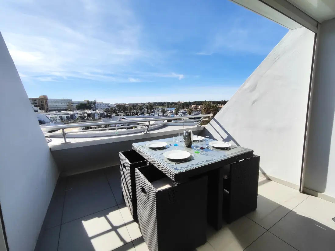 NATURIST Residence PORT AMBONNE