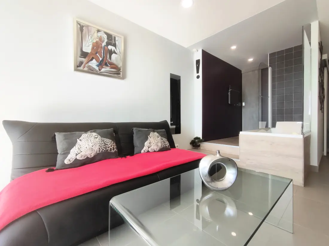 NATURIST Residence PORT AMBONNE