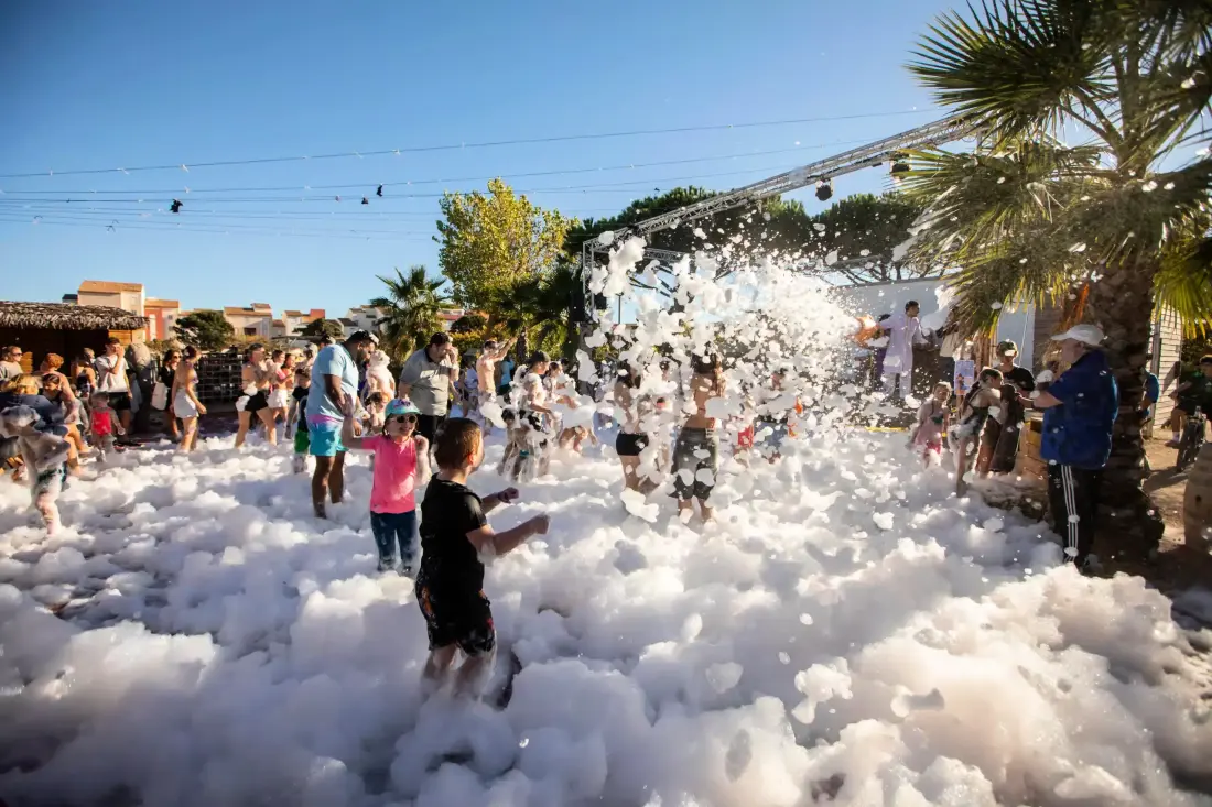 Camping de la Clape Village 5 Sterren★★★★★