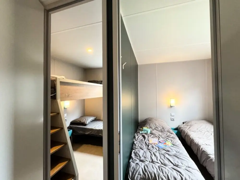 Camping de la Clape Village 5 Sterren★★★★★