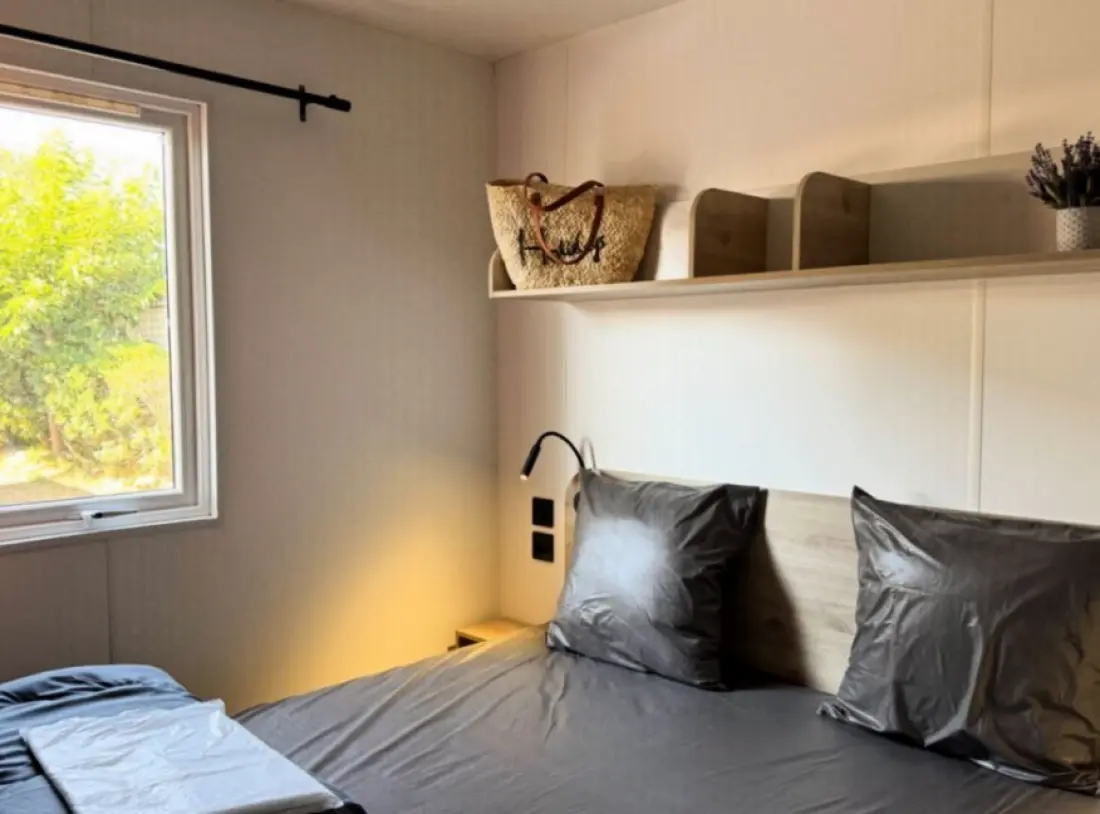 Camping de la Clape Village 5 Sterren★★★★★