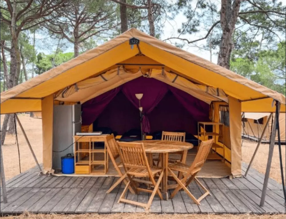 Camping La Tamarissière4 Stars★★★★
