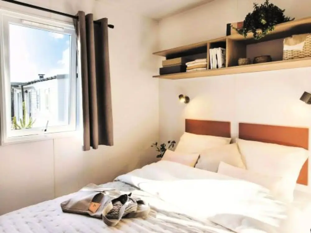 Camping de la Clape Village 5 Sterren★★★★★